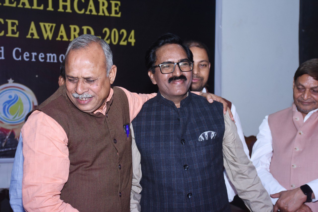 United Healthcare Excellence Award 2024 Presented to SD Virendra Veerji Sahib