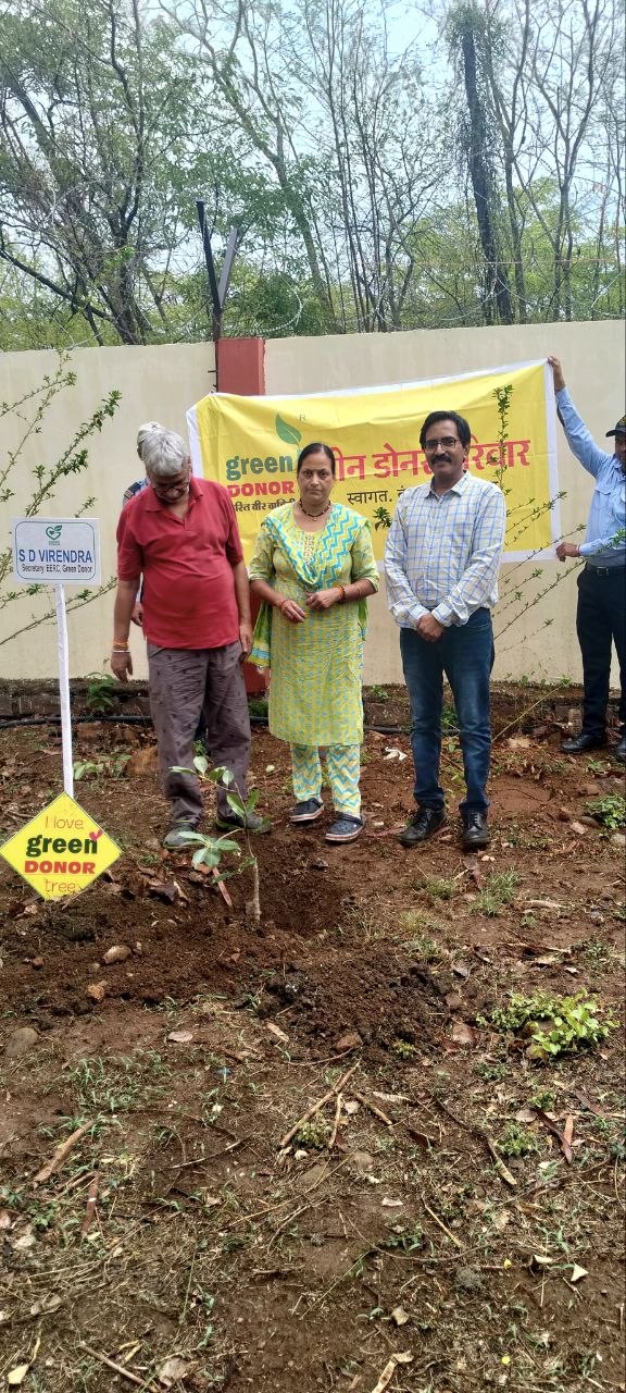 The Green Donor Carbon Bank marked its first foundation year with a meaningful tree plantation programme under the guidance of The Eco-Earth Institute and Research Centre. Eco Scientist Veerji and Prof. K. K. Shukla, Director, National Institute of Technology Madhya Pradesh, participated in the plantation activity to promote carbon balance, environmental conservation and sustainable living.